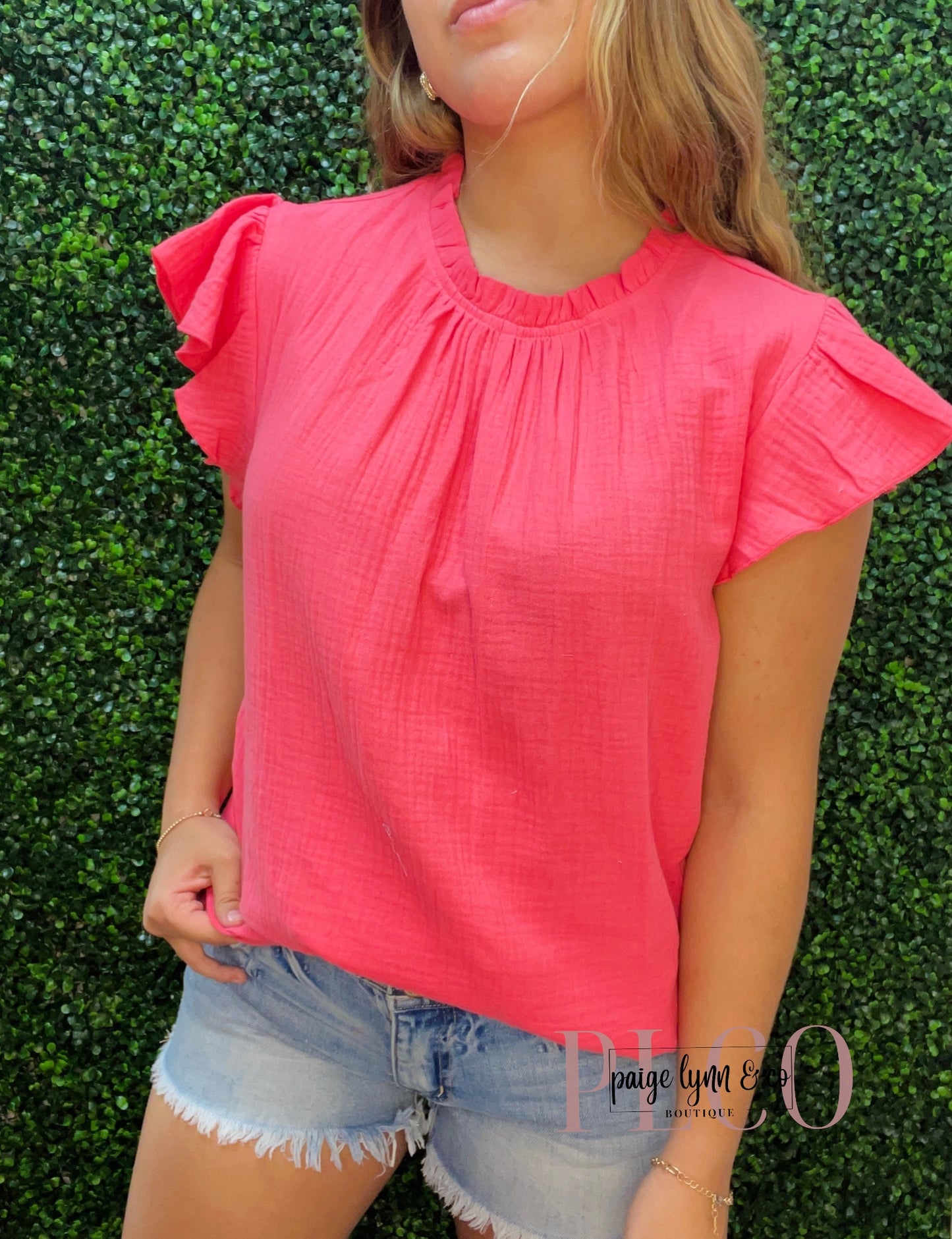 Flutter Sleeve Frilled Neck Textured Blouse-Pink