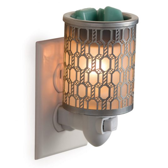 Pluggable Fragrance Warmer-Filigree