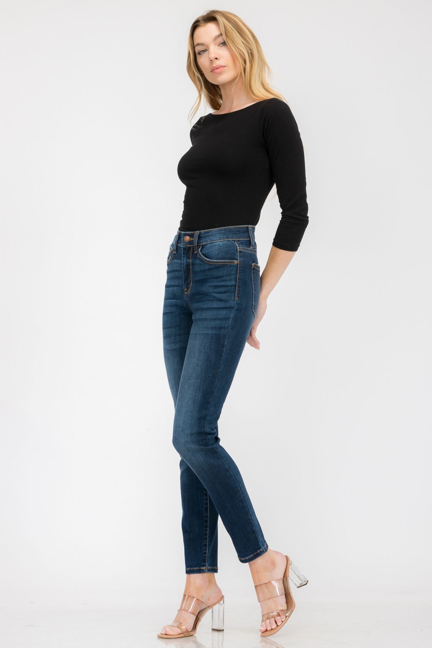 Hi-Rise Relaxed Fit Judy Blue Jeans